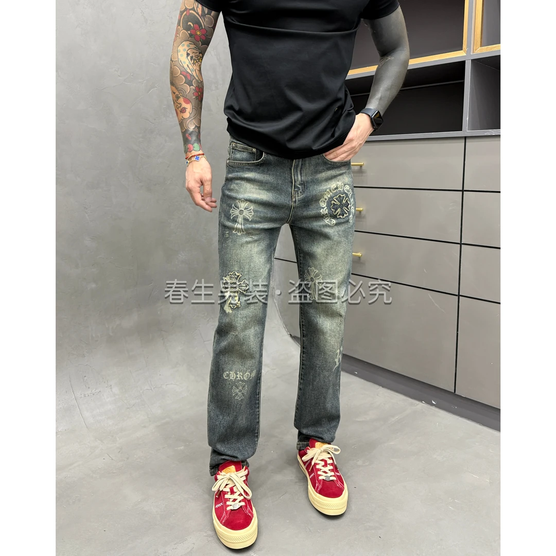 2025早秋新款时尚休闲百搭贴布印花怀旧做旧小直筒男士牛仔裤6117