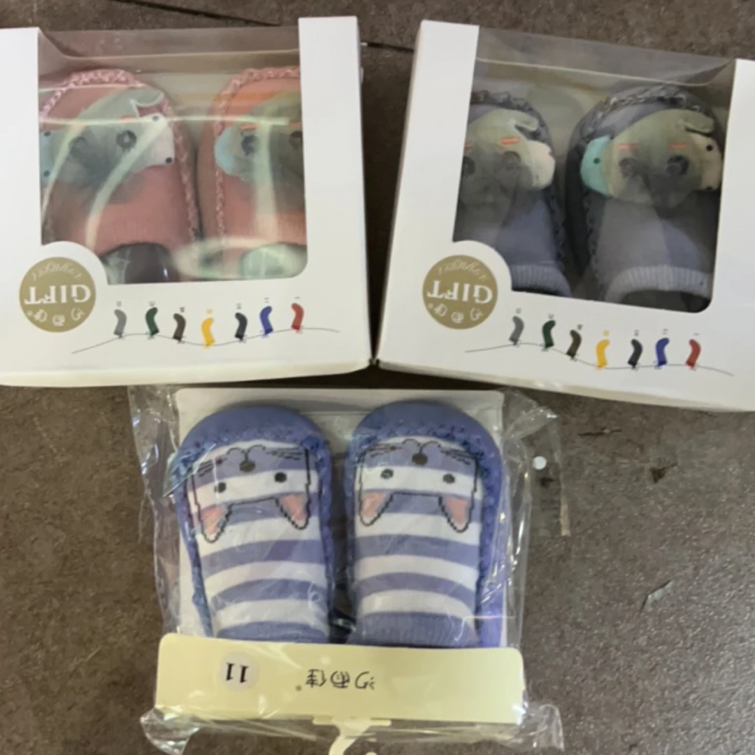 各种造型地板袜子
