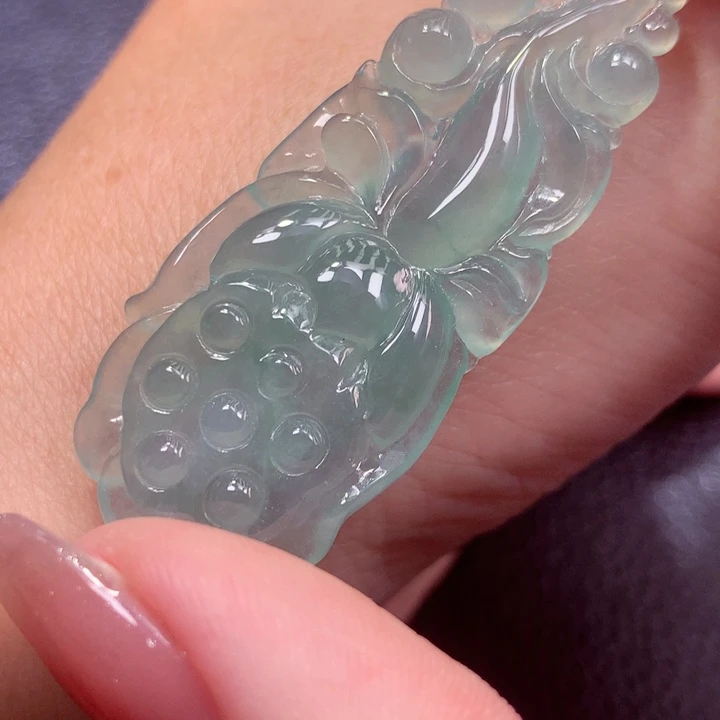 定制翡翠18K金镶嵌翡翠