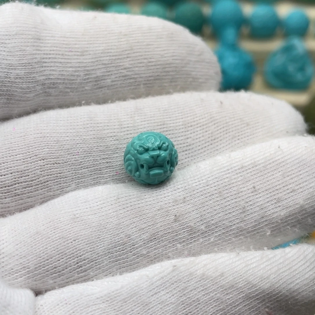 绿松石未镶嵌颈饰卡9.6