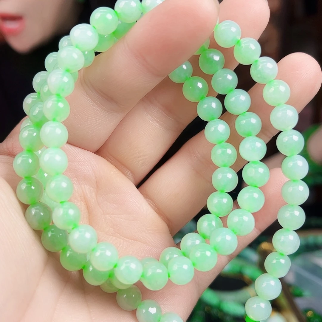 翡翠颈饰未镶嵌项链