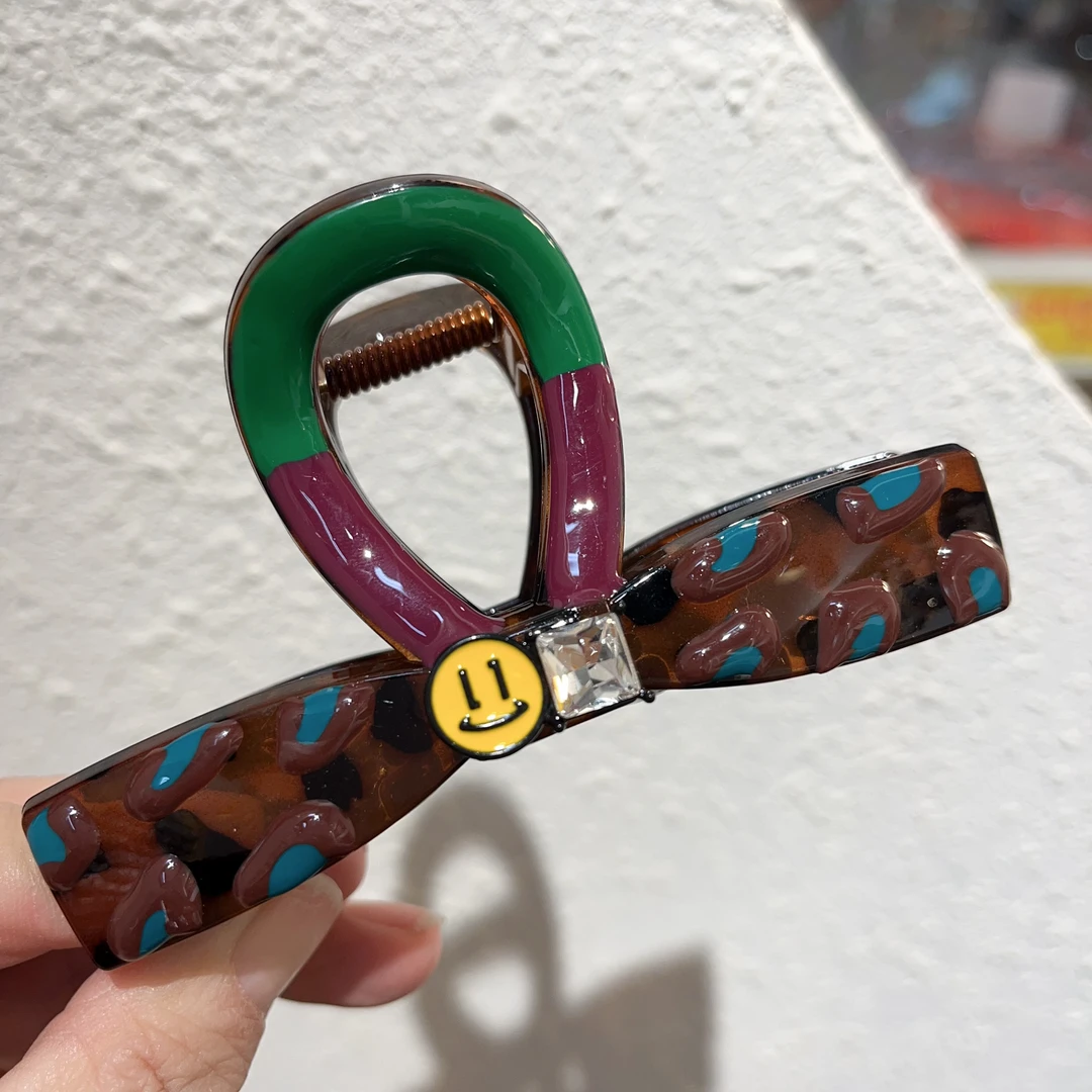 A773泡菜款滴油领结大抓夹