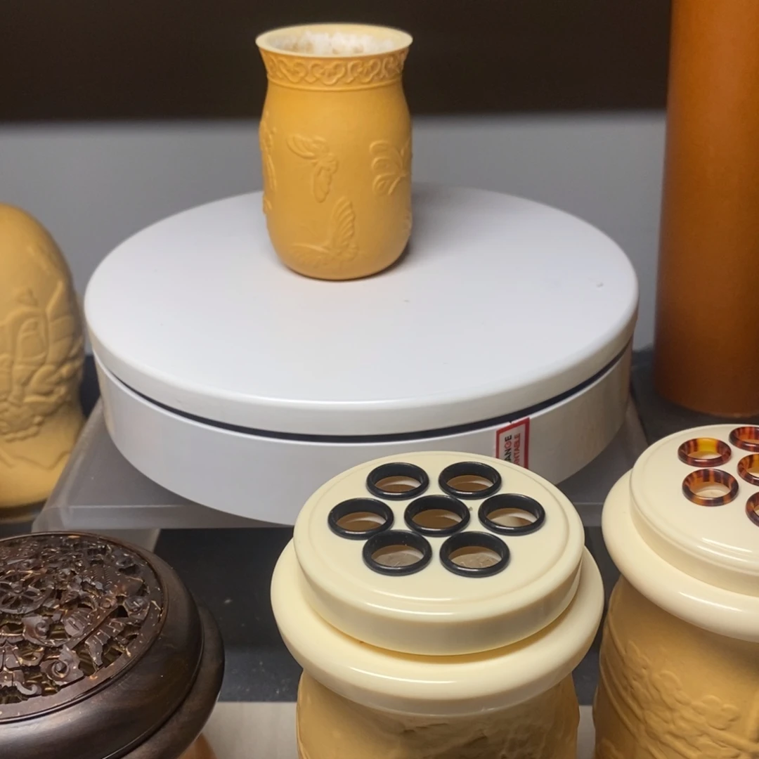 大叶紫檀（黑酸枝木类）