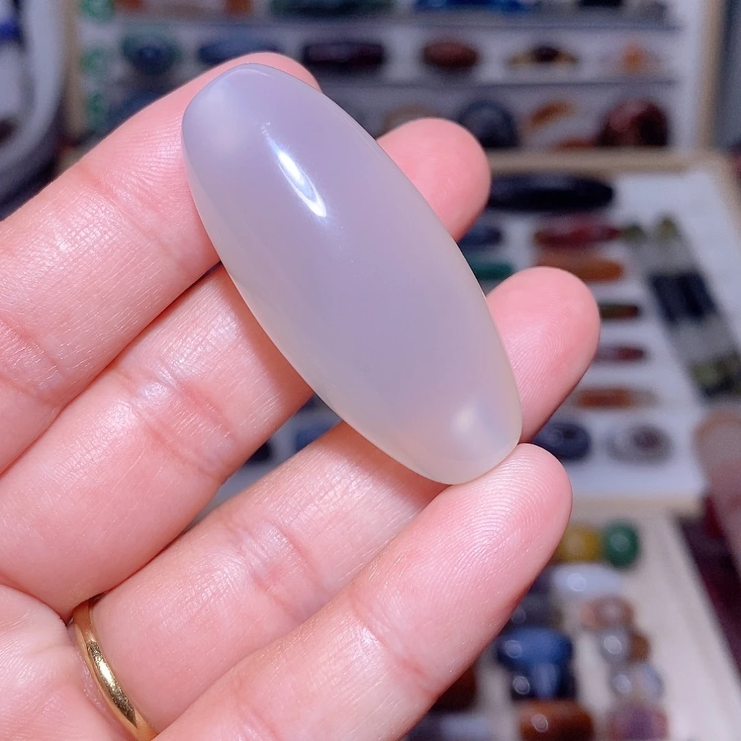 玛瑙未镶嵌吊坠…..