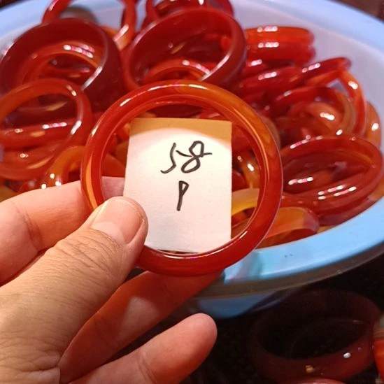 玛瑙/玉髓未镶嵌手镯