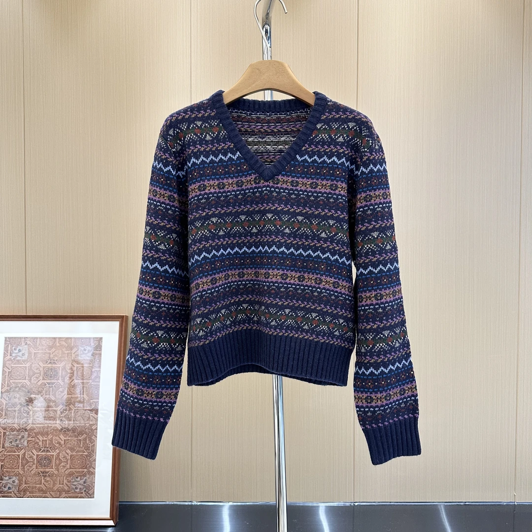 陈邓邓 老钱风针织提花【费尔岛】撞色高级感羊毛混纺V领毛衫3010