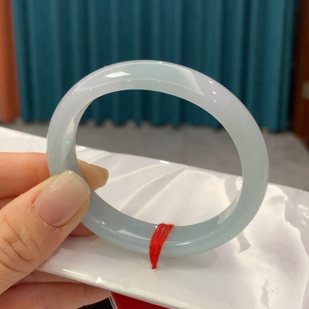 未镶嵌手镯翡翠完美者慎拍 圈口54贵妃