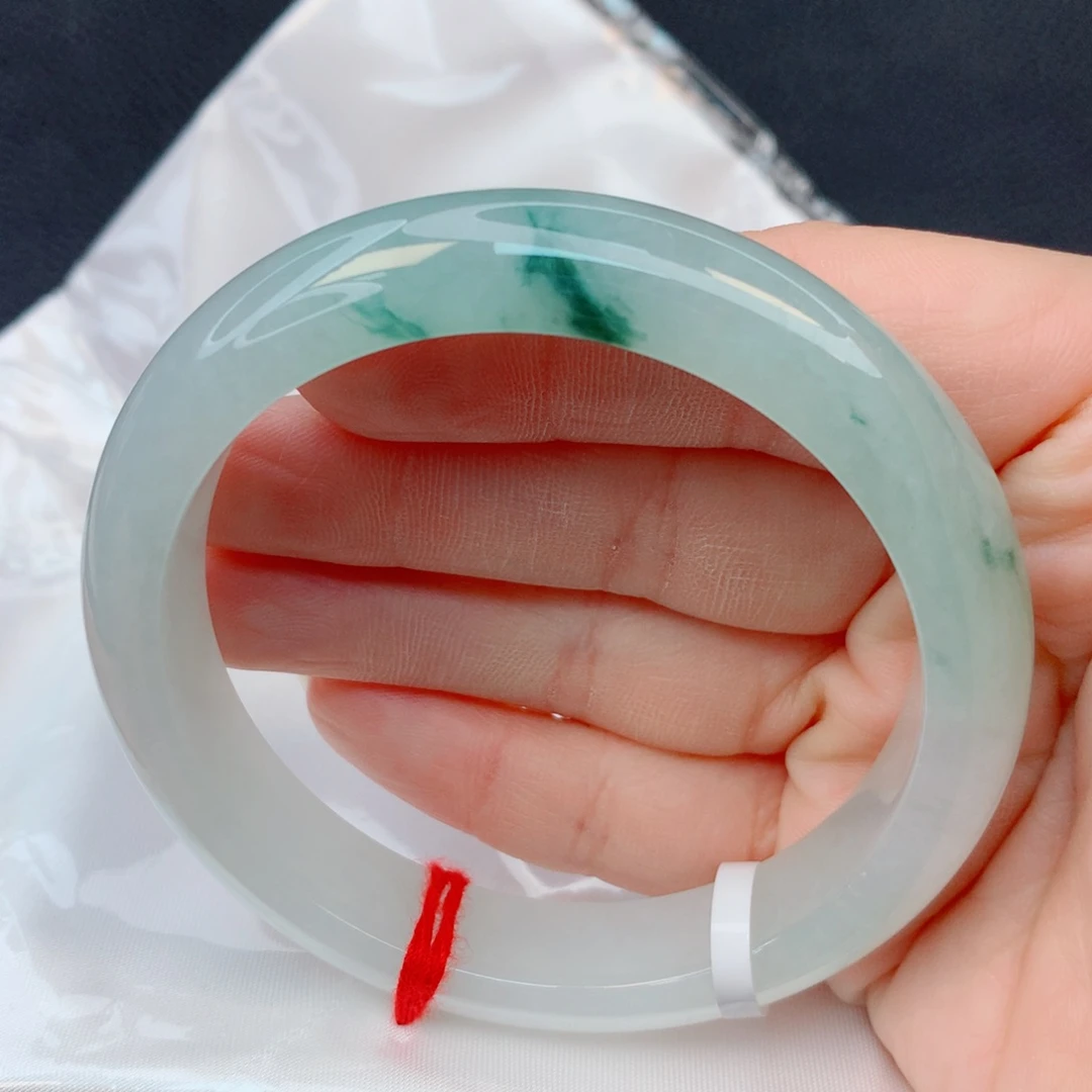 翡翠未镶嵌手镯55-56糯冰飘花