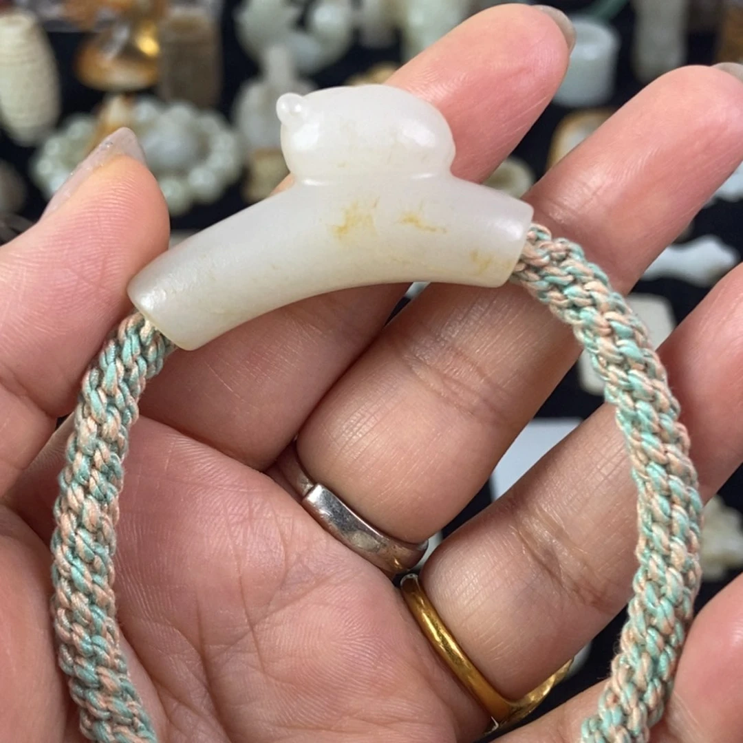 和田玉（糖玉）未镶嵌挂件