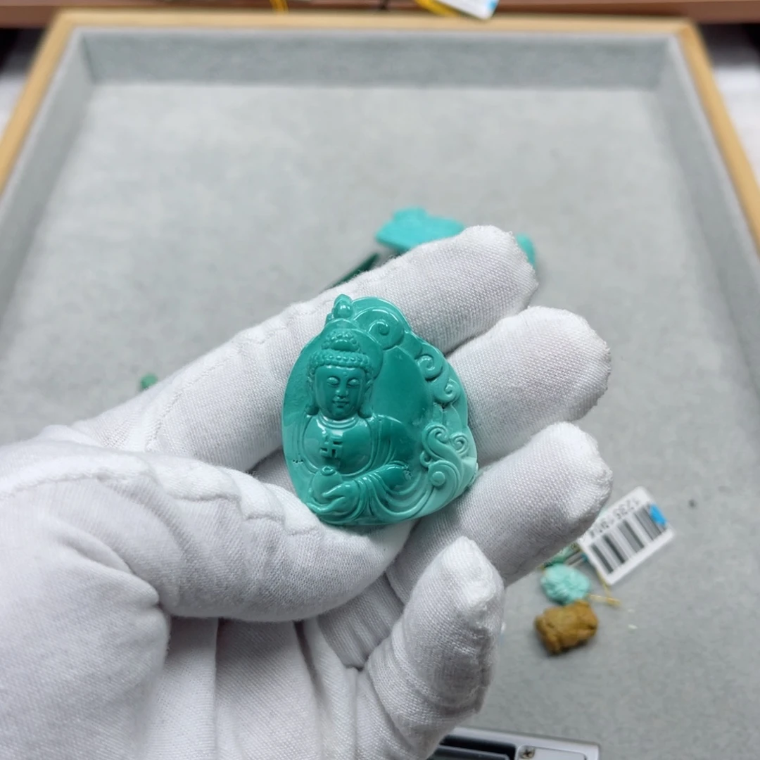 绿松石未镶嵌挂件