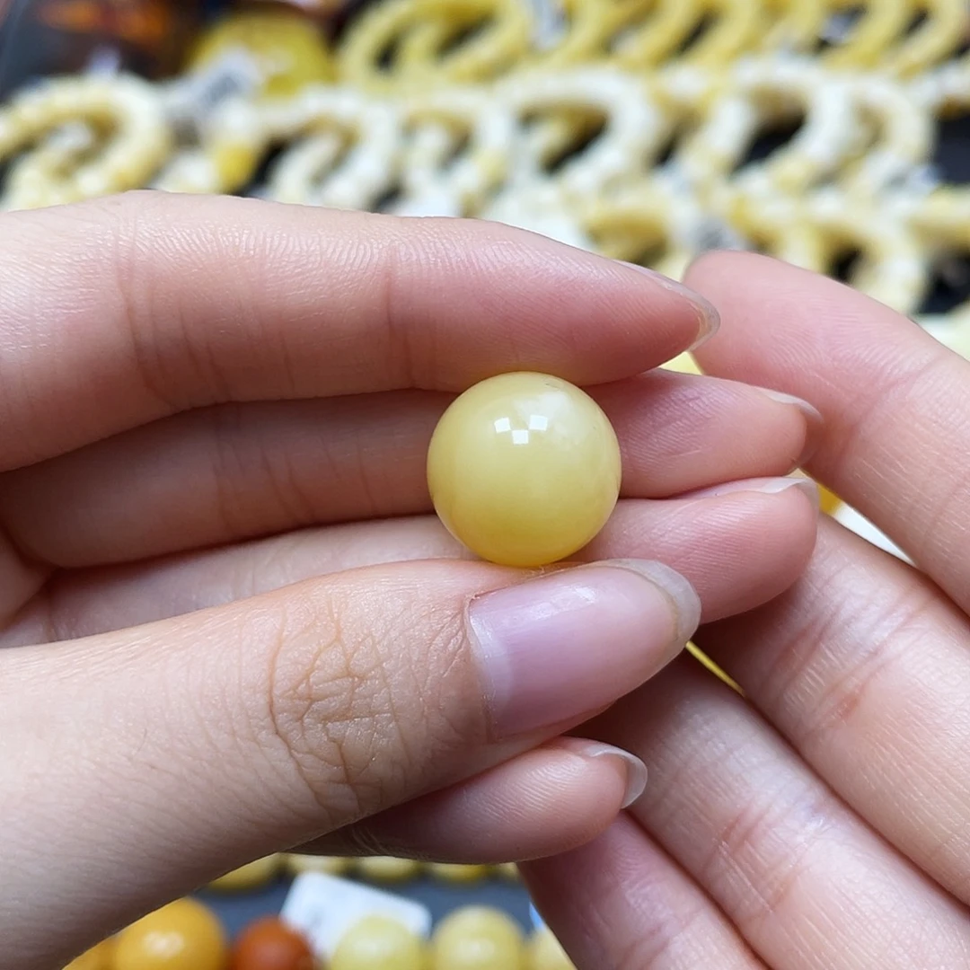 未镶嵌蜜蜡裸石圆珠14.6mm