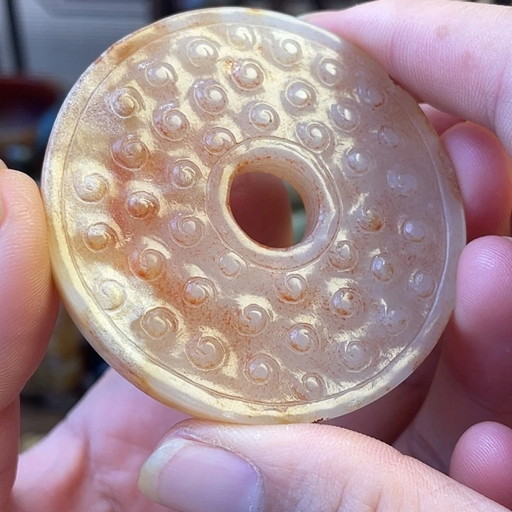 未镶嵌和田玉（糖玉）挂件