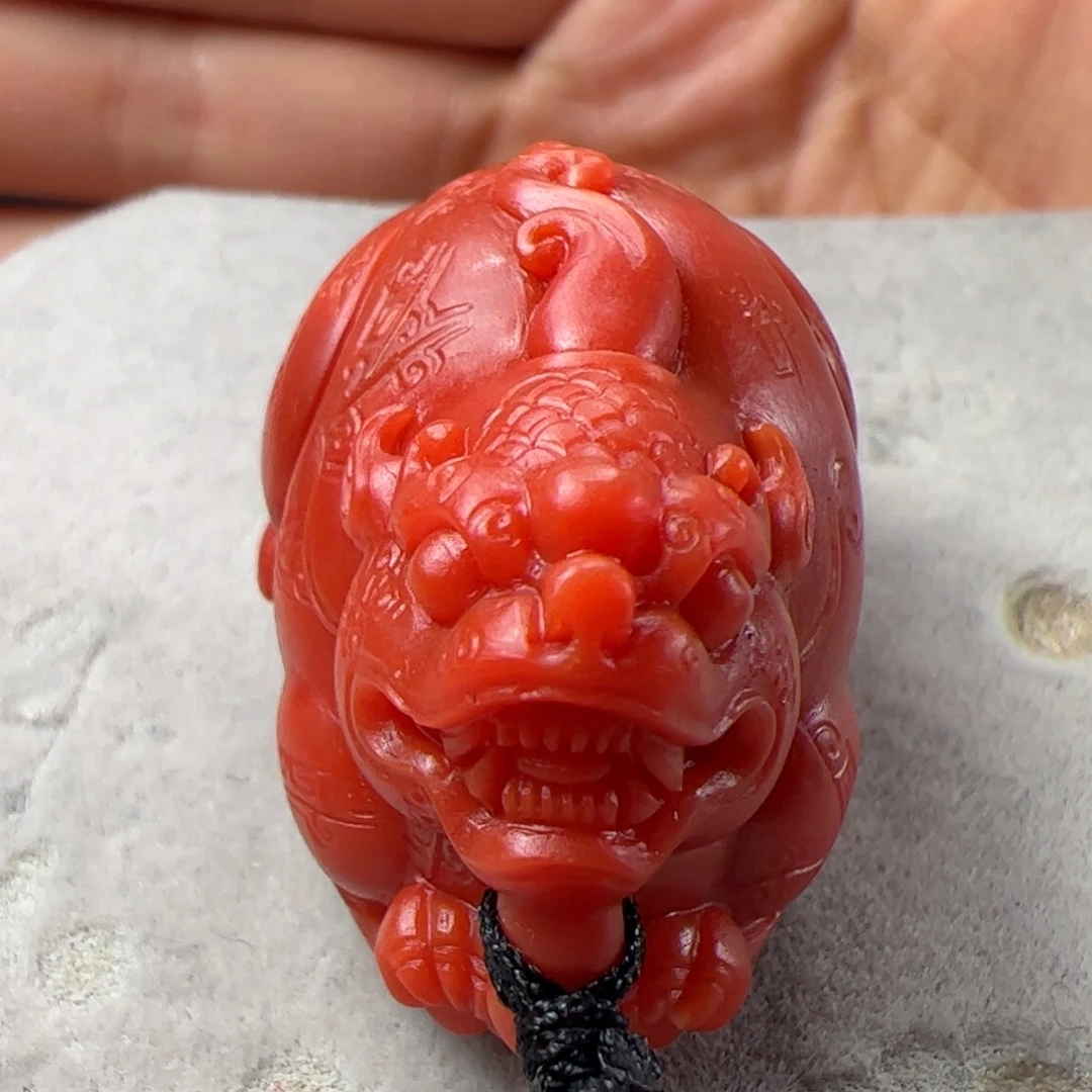南红玛瑙未镶嵌貔貅吊坠
