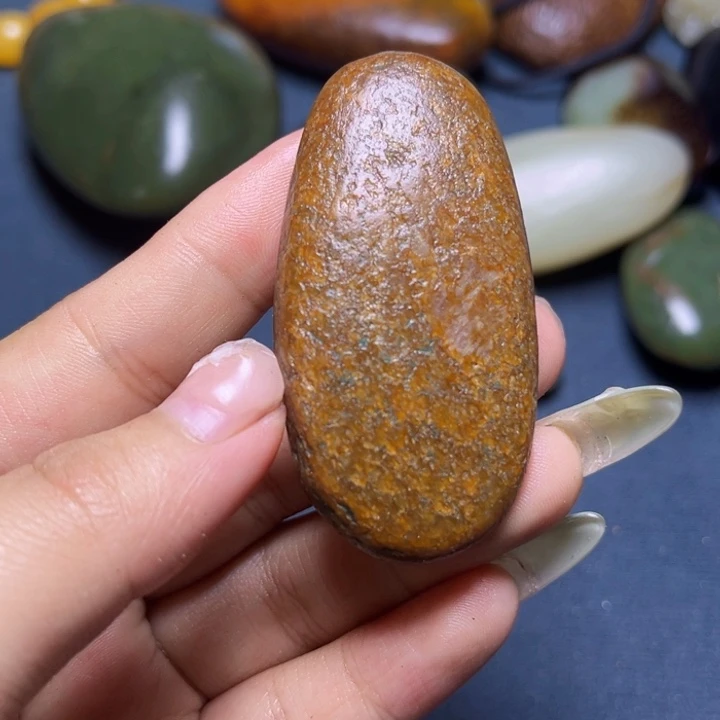未镶嵌和田玉珠宝奇石