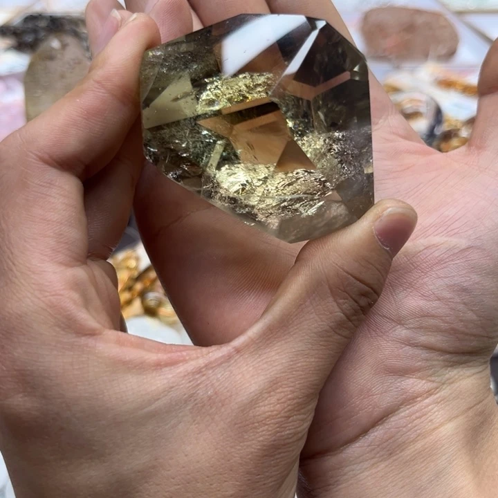 【闪购商品】水晶手链未镶嵌小*哥黄水晶