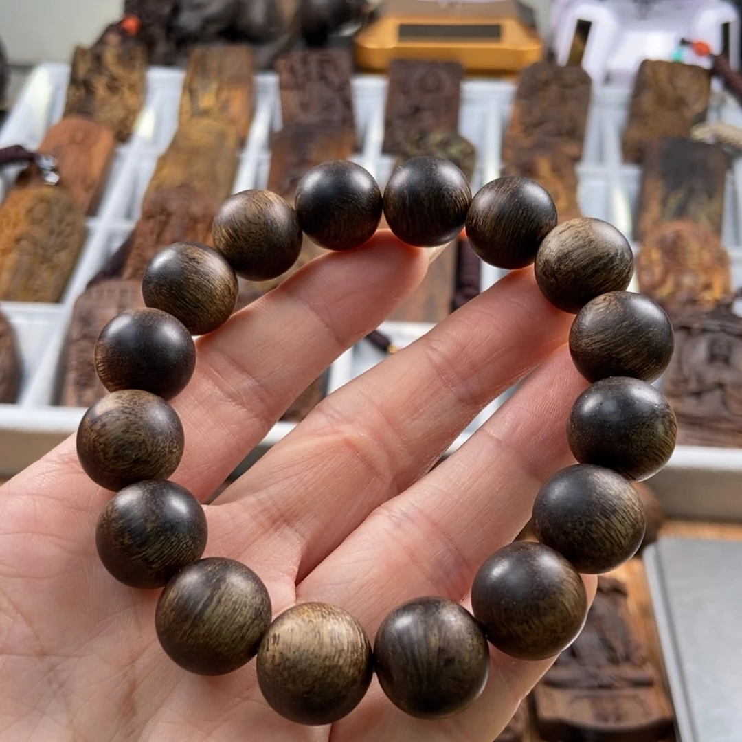 香榧木_****<达拉1干白手串