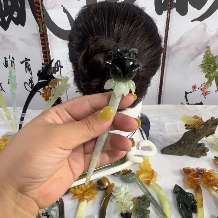 蛇纹石玉未镶嵌发饰