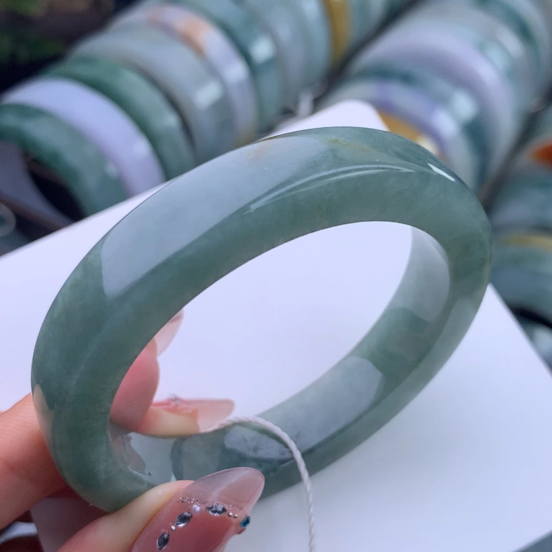 定制翡翠未镶嵌手镯不退不换贵妃