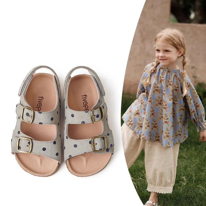 女童凉鞋英伦风点点勃肯鞋软底软绵魔术贴沙滩鞋小女孩防滑公主鞋