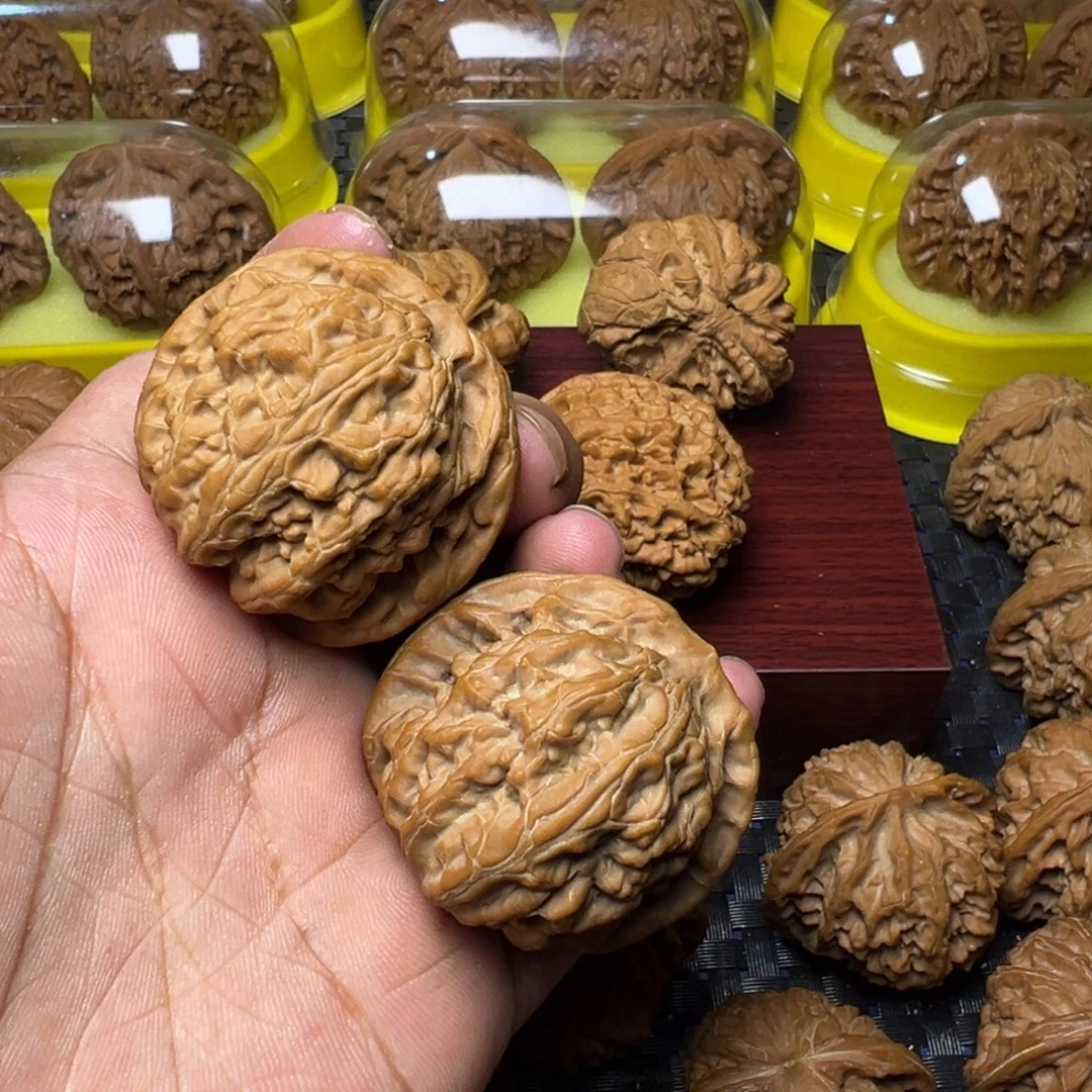 吊坠文玩核桃44狮子头