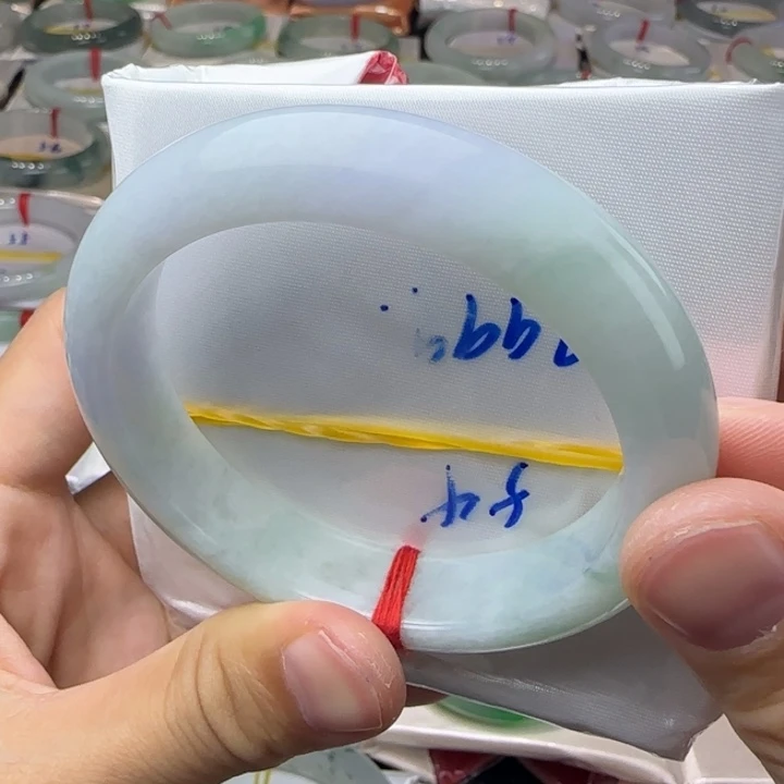 未镶嵌手镯翡翠翡翠手镯