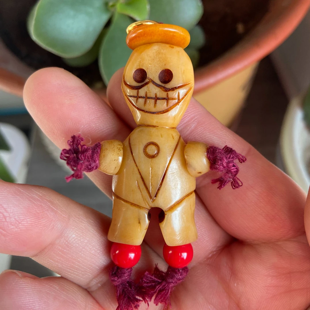 牛骨阿呆侧挂吊坠配饰