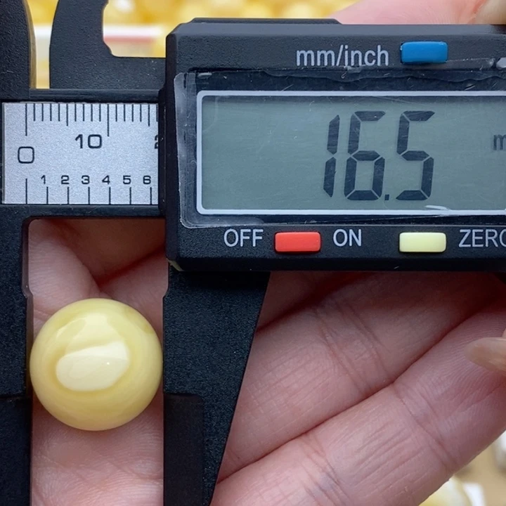 未镶嵌蜜蜡裸石奶白浓蜡