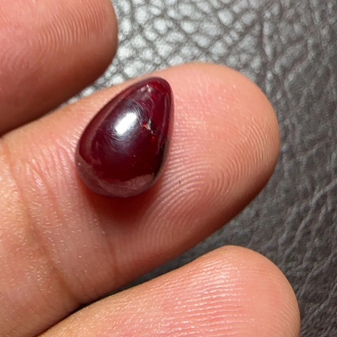 唯***伊天然辰砂原矿吊坠