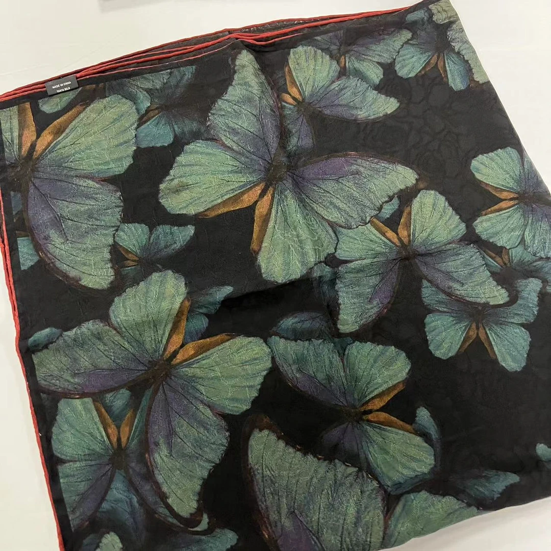 110香云纱方巾- 拟星为蝶 6y前四经绞萝105cm丝巾