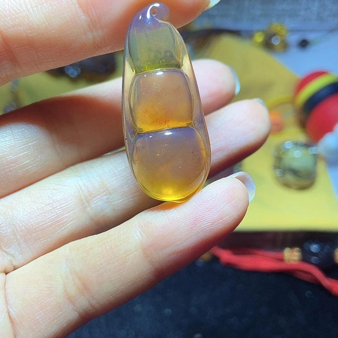 未镶嵌颈饰植物珀缅甸天然琥珀吊坠