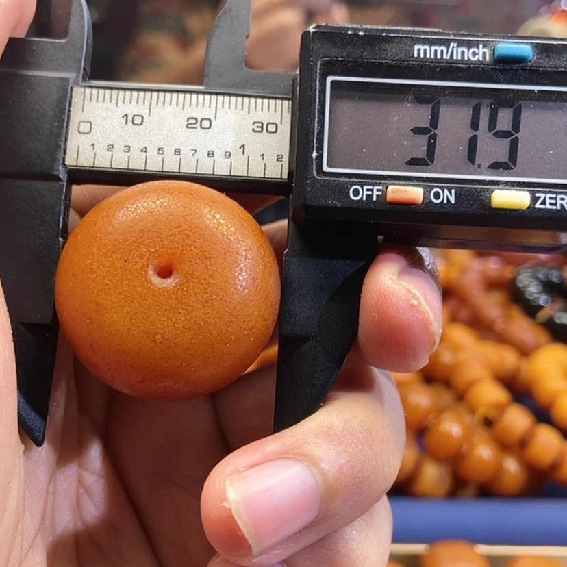 【闪购商品】裸石琥珀未镶嵌