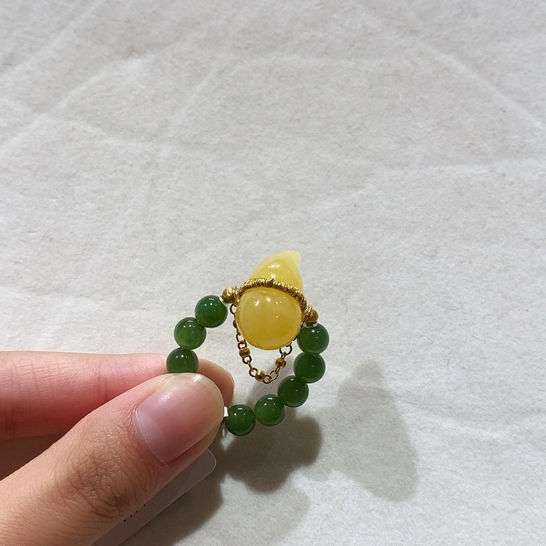 和田玉未镶嵌戒指