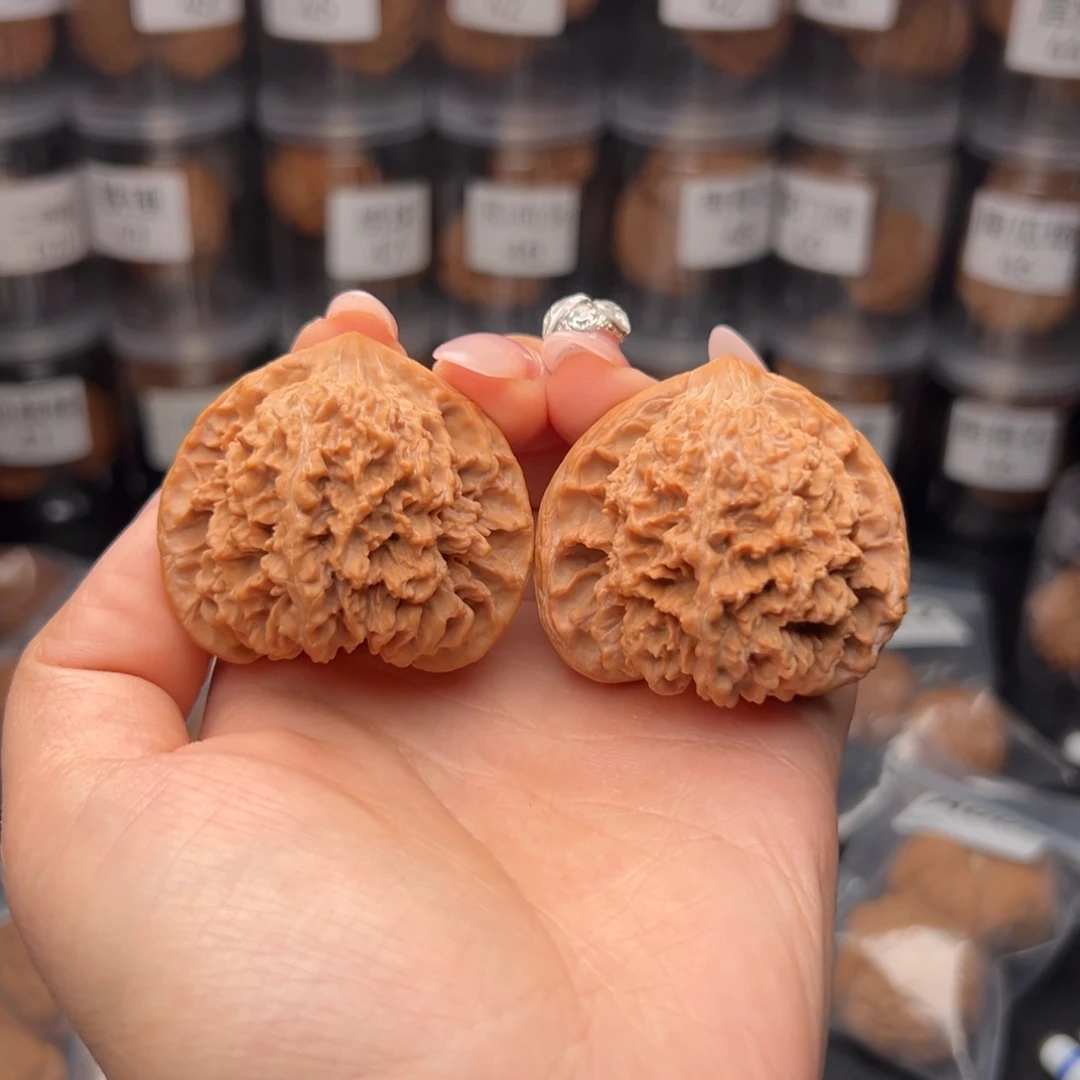 文玩核桃吊坠P*P满天星