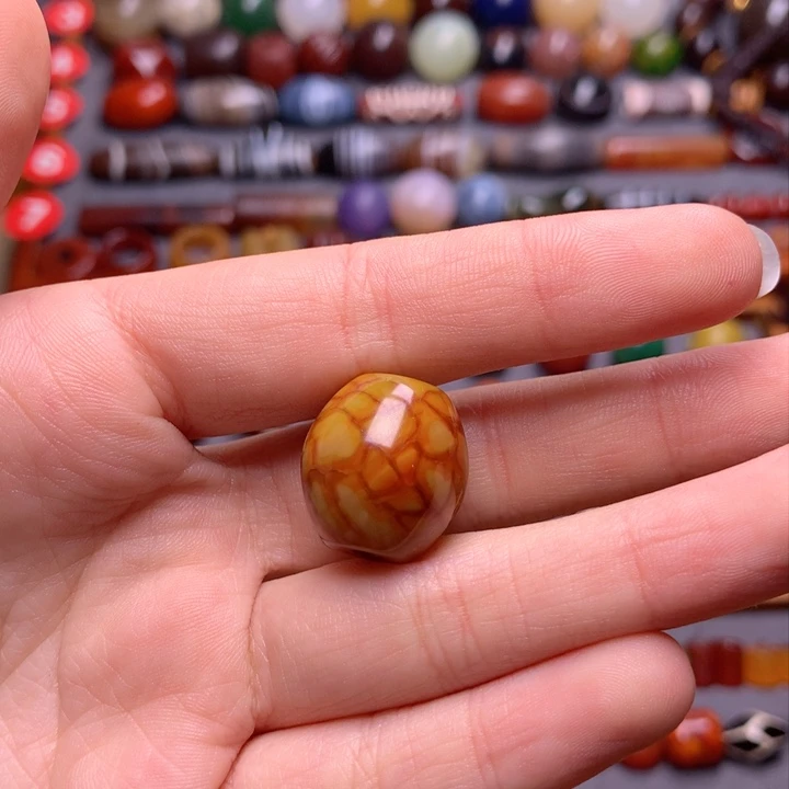 玛瑙/玉髓颈饰未镶嵌崔*