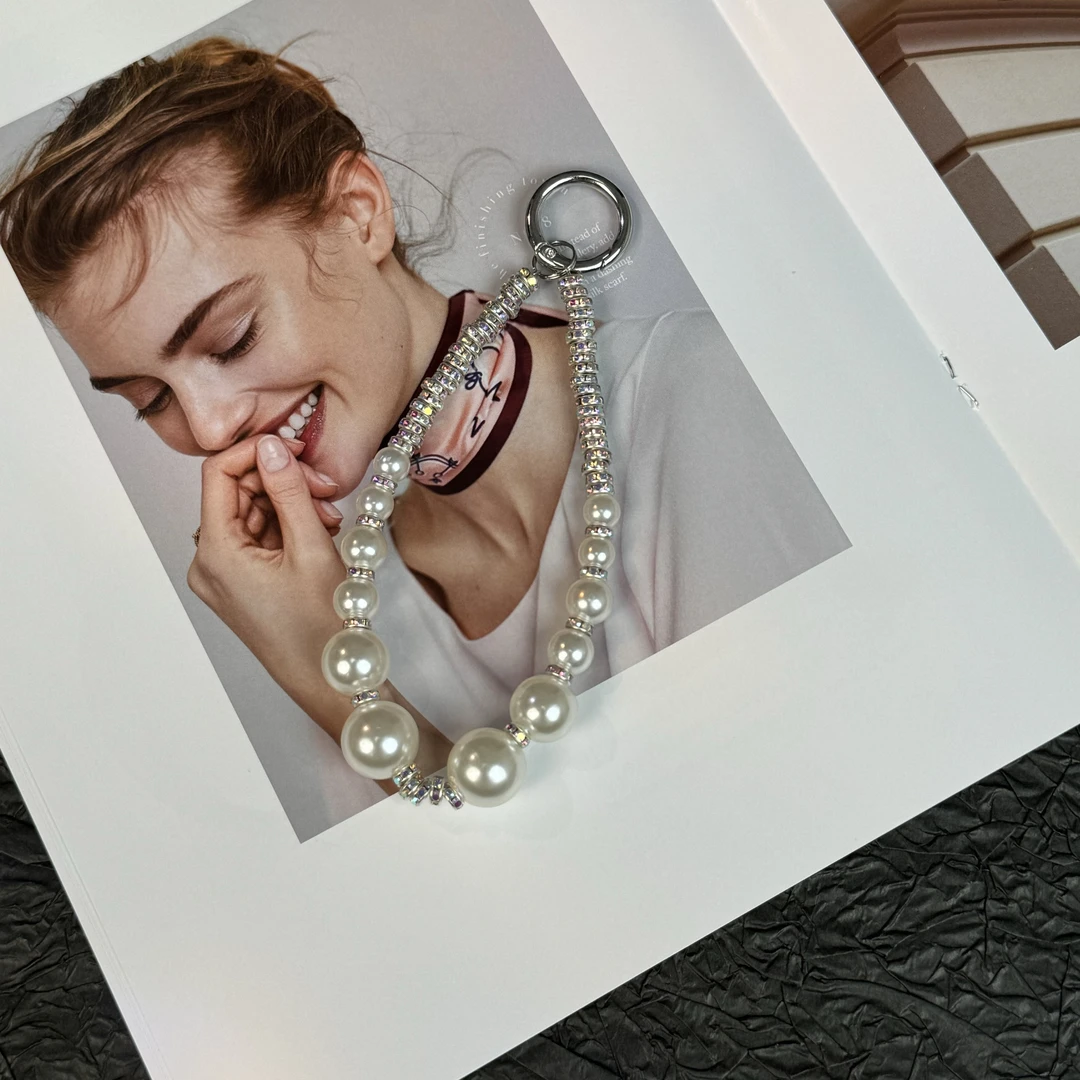 【单独链条】ins高颜值闪钻手机挂件通用创意挂饰女款手提防丢个性