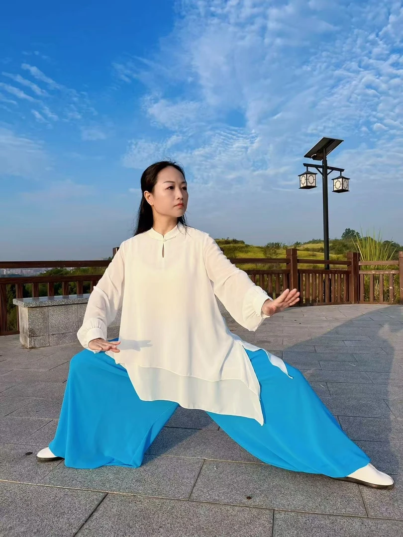 太极服新款珍珠纱女式夏季双层纱休闲太极服晨练武术表演练功服