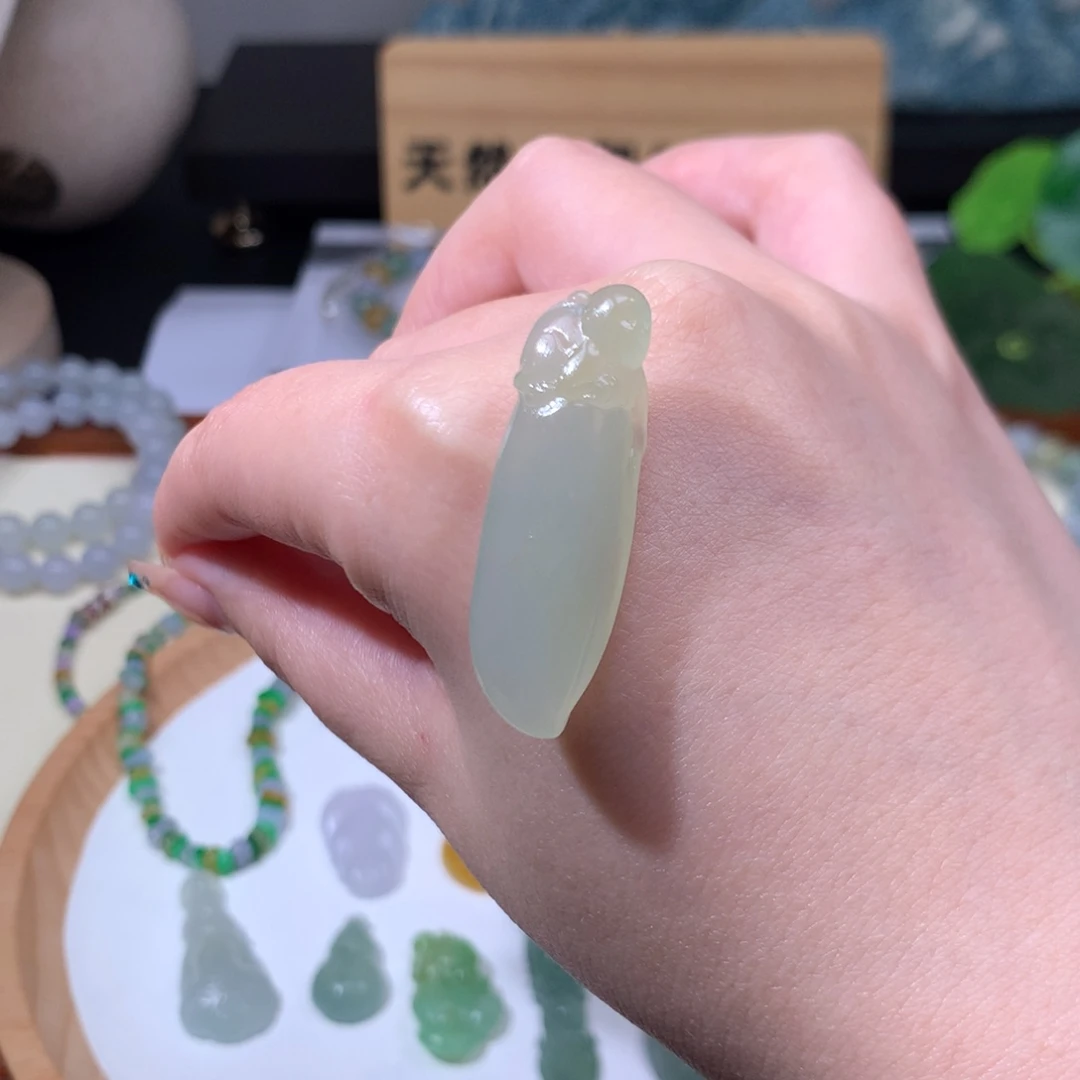 定制翡翠未镶嵌福瓜