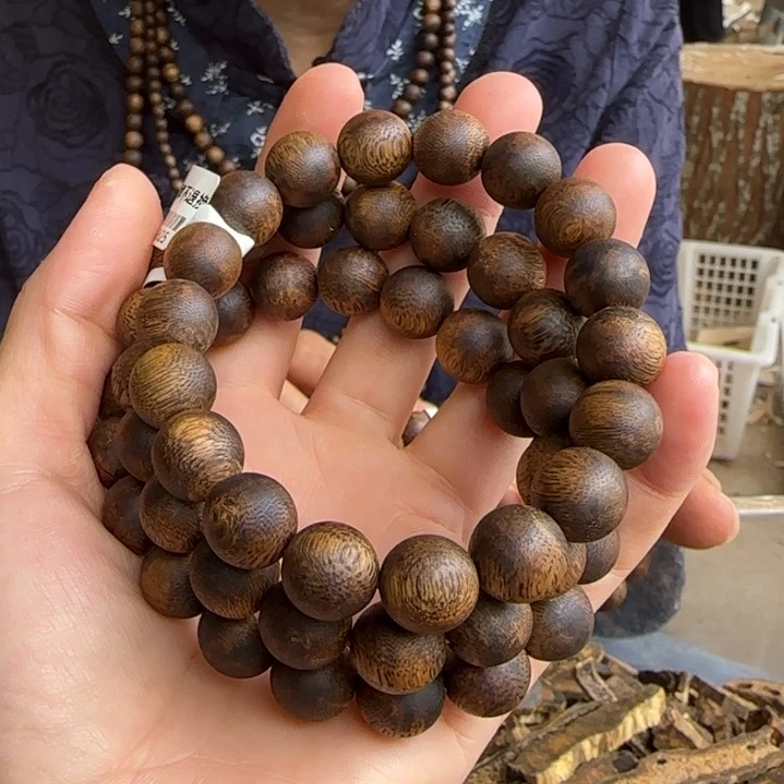 沉香手串红土乌身12克卡12多样性发1条