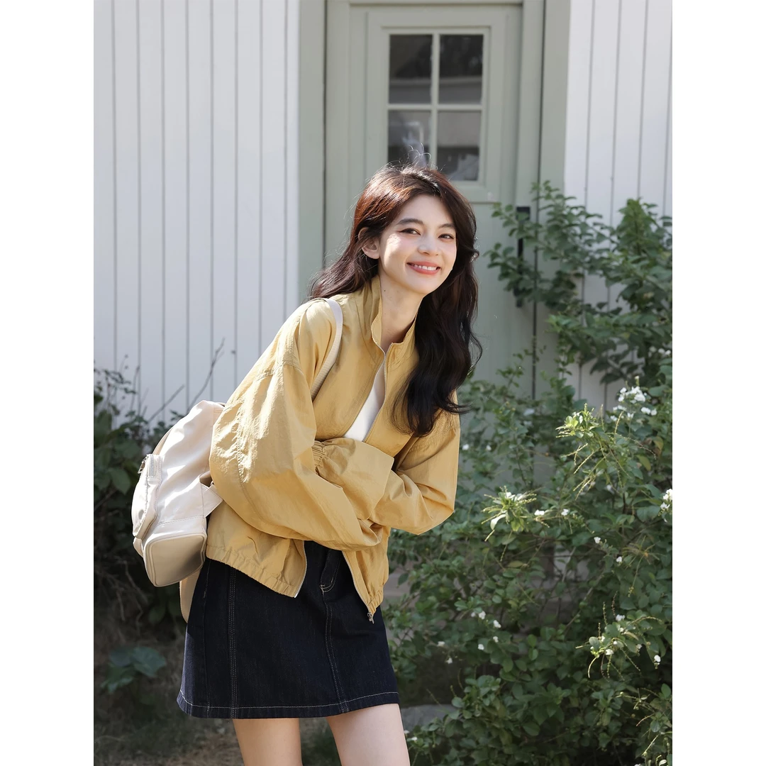 南特日落/定染梵高黄 薄短款外套女初秋上衣2025新款小个子冲锋衣