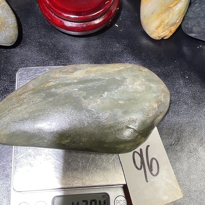 和田玉未镶嵌颈饰96