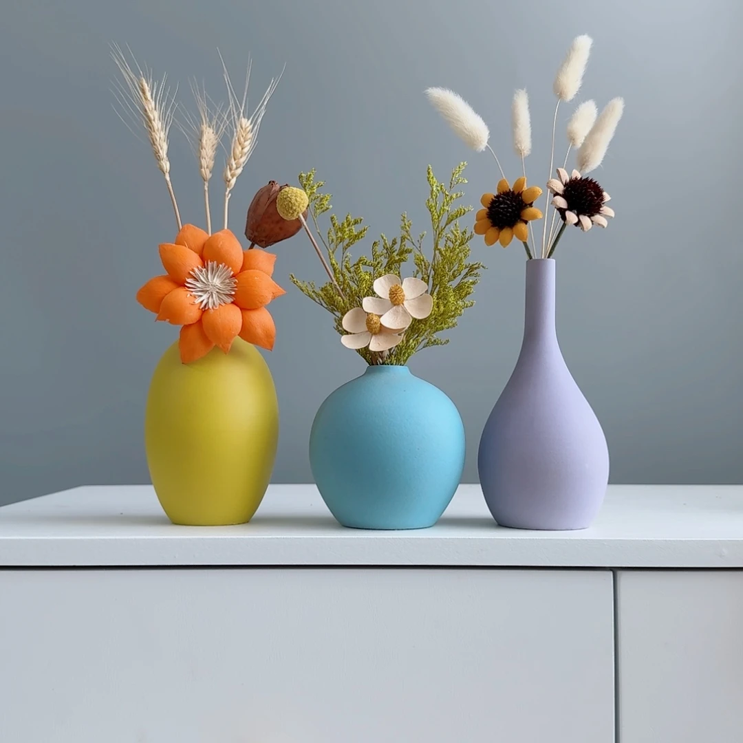摆件陶瓷小花瓶摆件含花总高约20-30cm