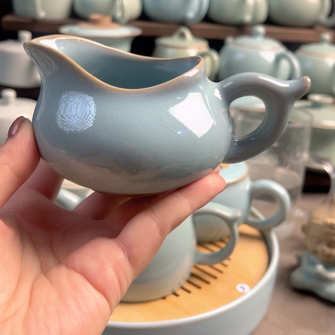 陶摆件瓷天青釉公道原矿