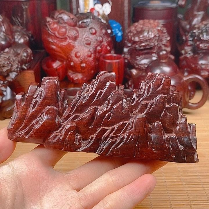 交趾黄檀（大红酸枝）