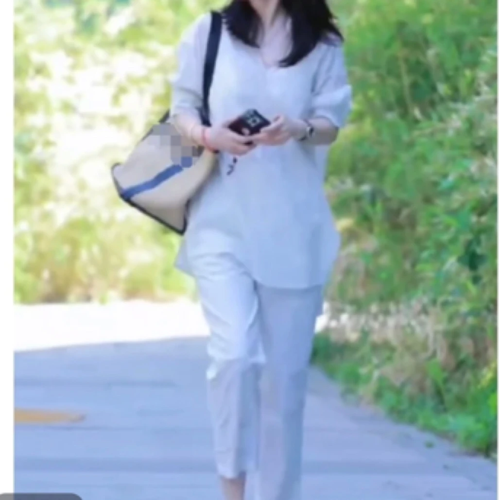 春夏新款时尚女装女士洋气显瘦气质百搭款