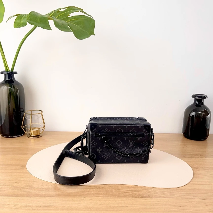 95新 LouisVuitton/路易威登 Soft Trunk/单肩包/3599