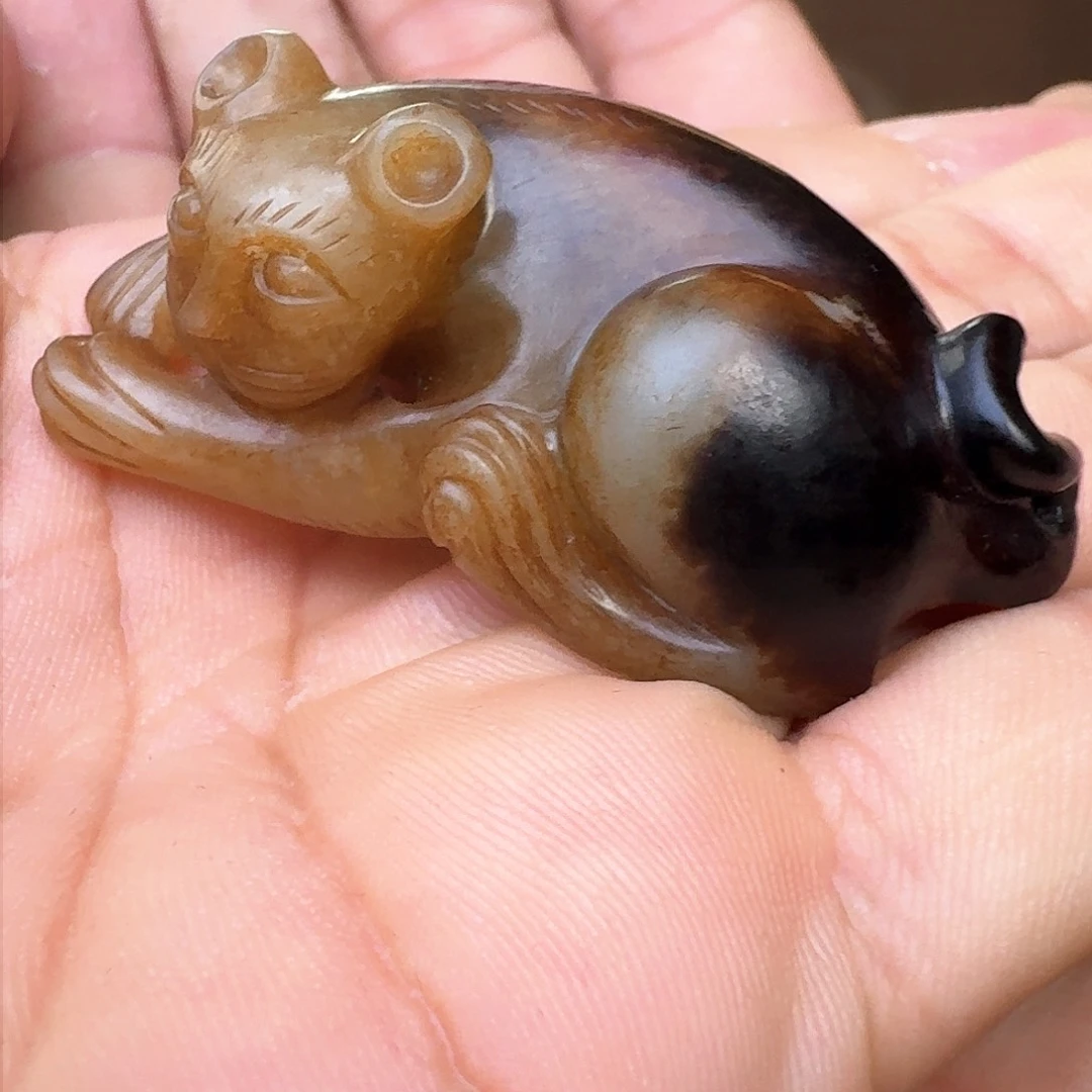 和田玉颈饰未镶嵌黑**客