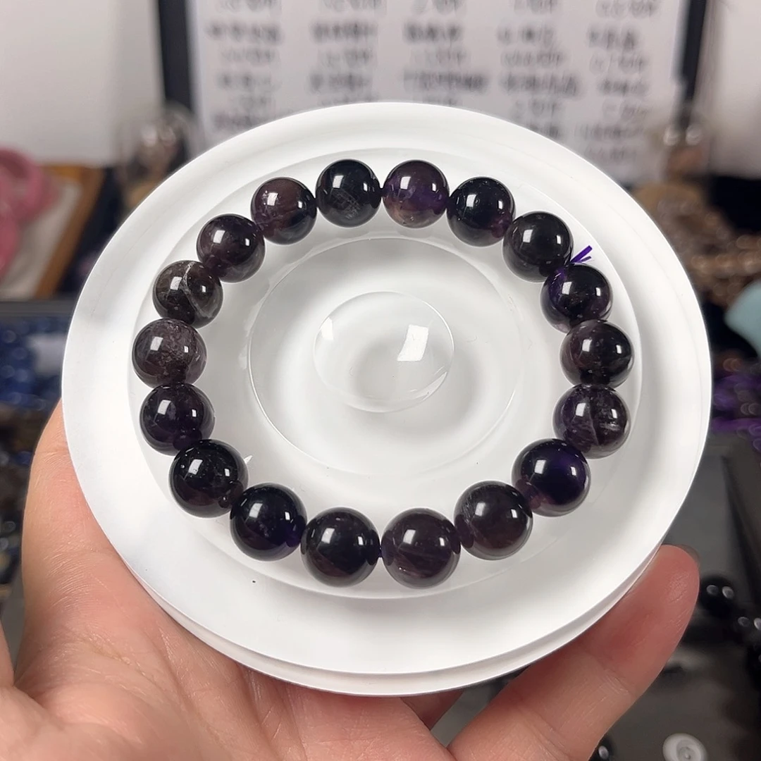 水晶手链未镶嵌西****?