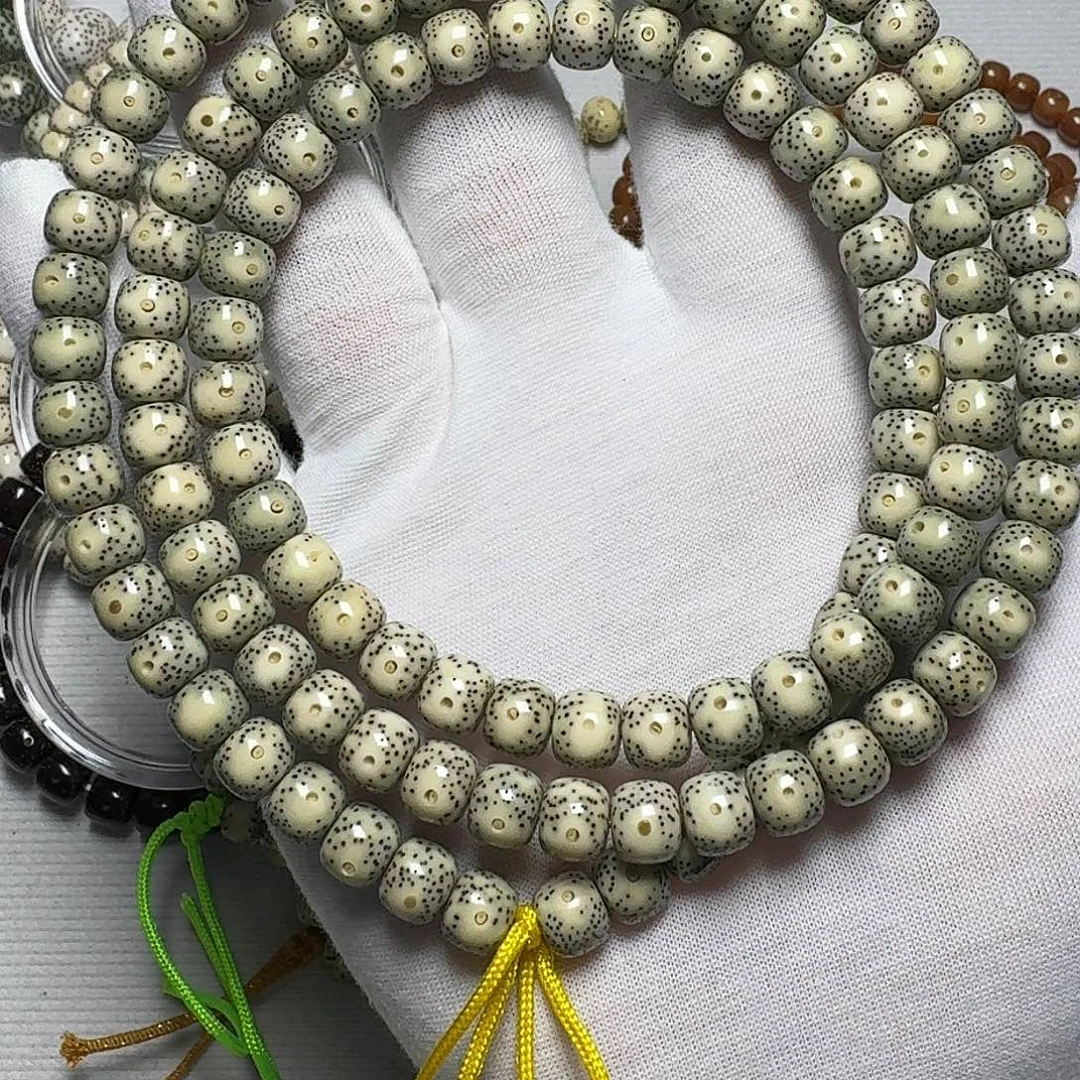 手串星月菩提原生态石玉料绿包白卡8脖挂