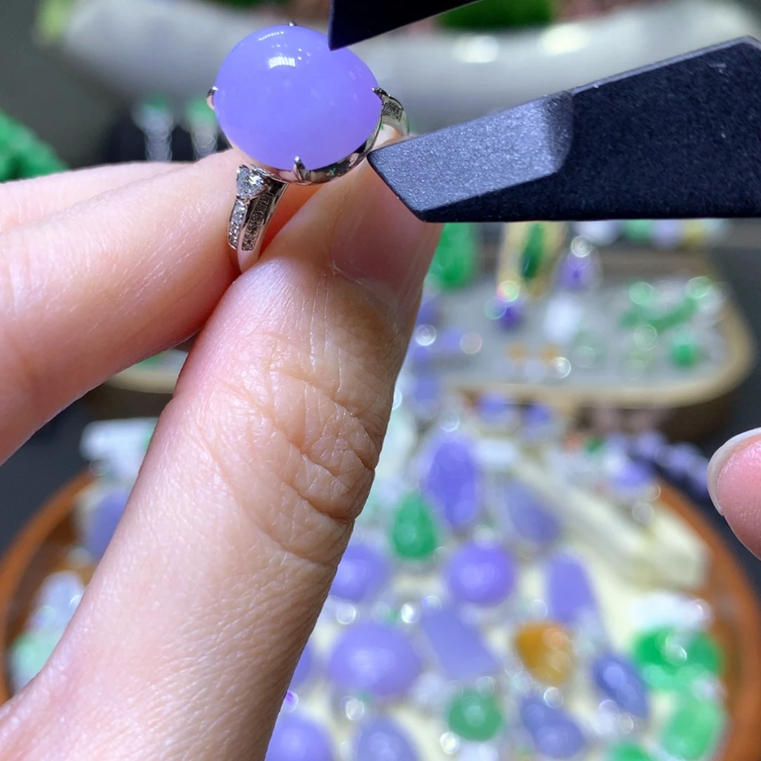 【闪购商品】翡翠颈饰18K金镶嵌翡翠吊坠项链