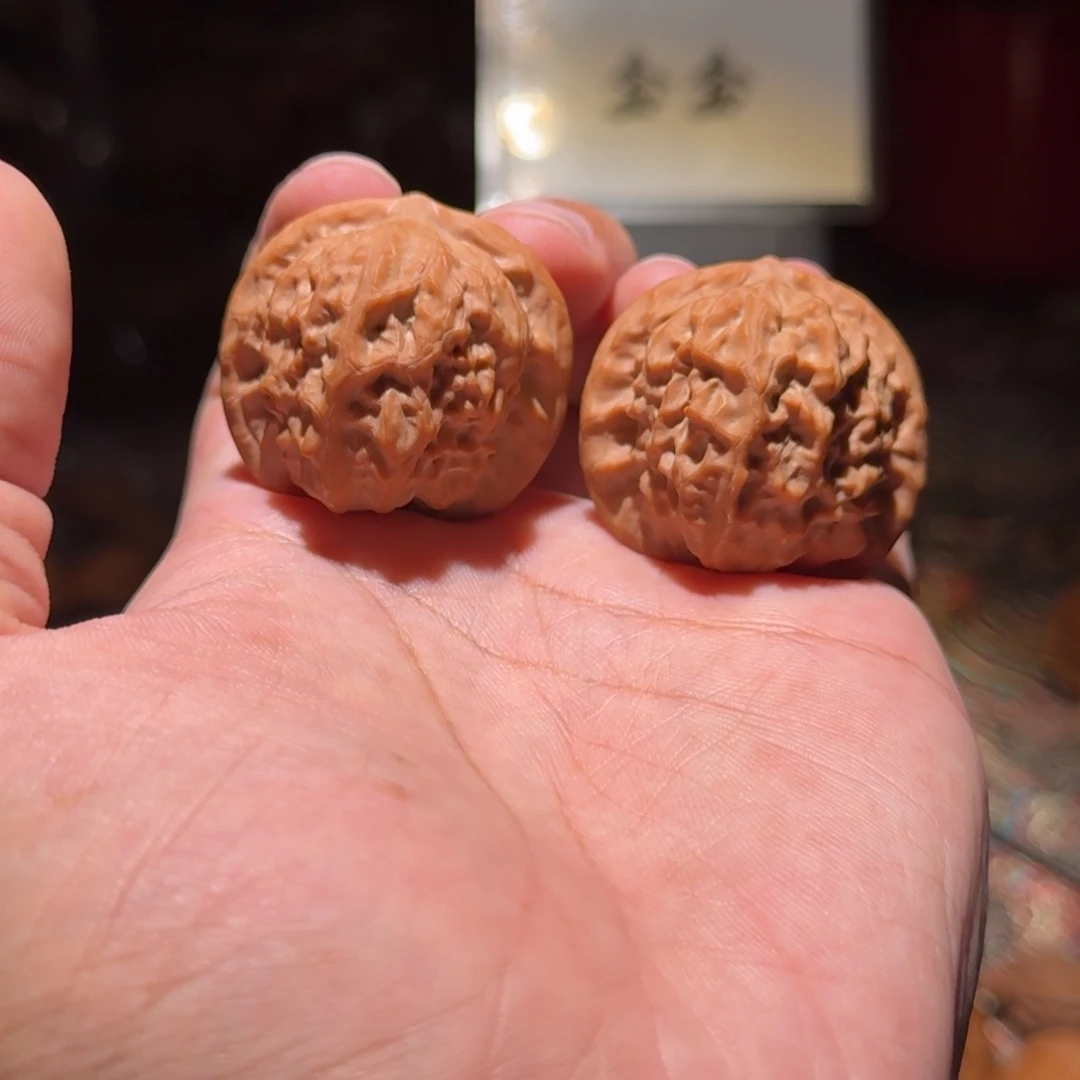 把件核桃342瓷娃娃，尺寸37 37 34